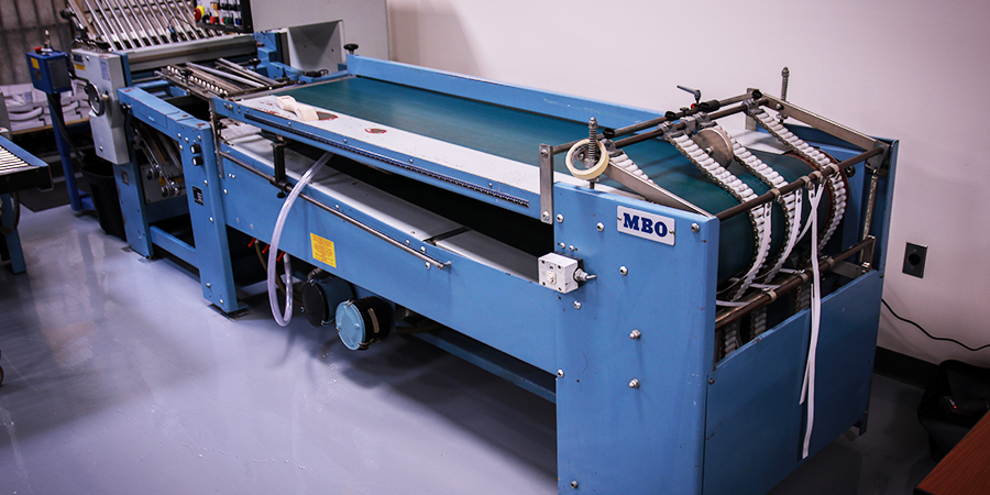 Bindery Folding Machine